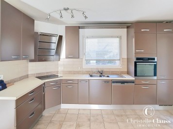 Maison - thyez - 138m² - 4 chambres