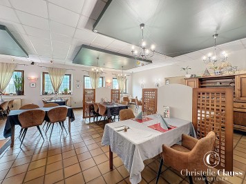 Fond commerce - REYERSVILLER - 270m² - 3 chambres