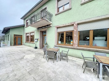 Fond commerce - REYERSVILLER - 270m² - 3 chambres