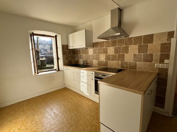 Maison - ST ANDRE DE BOEGE - 185m² - 6 chambres