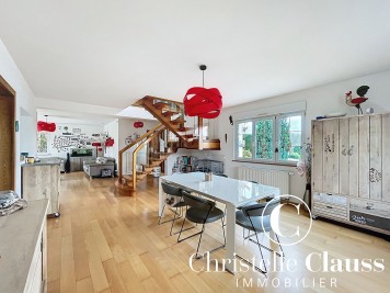 Maison - HESINGUE - 180m² - 5 chambres
