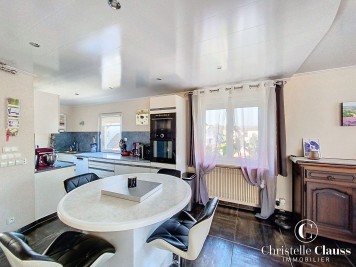Maison - DINSHEIM SUR BRUCHE - 180m² - 4 chambres
