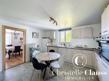 Maison - LARGITZEN - 200m² - 5 chambres