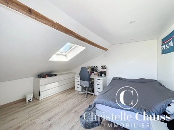Maison - LARGITZEN - 200m² - 5 chambres