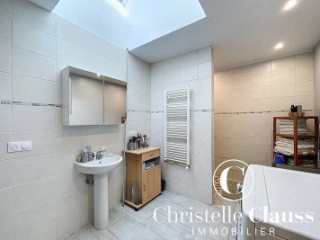Maison - LARGITZEN - 200m² - 5 chambres