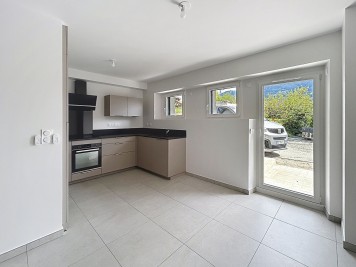 Local professionnel - VIUZ EN SALLAZ - 48m² - 1 chambre