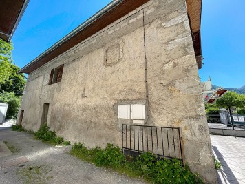 Maison - DOUSSARD - 150m² - 2 chambres