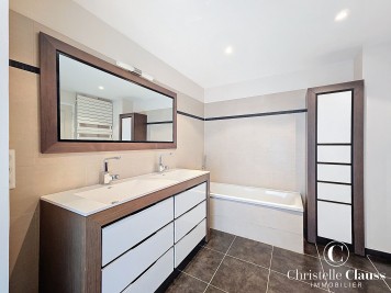 Maison - RIXHEIM - 207m² - 6 chambres