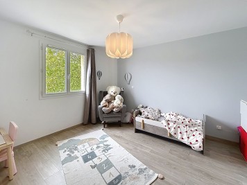 Maison - VIUZ EN SALLAZ - 96m² - 5 chambres