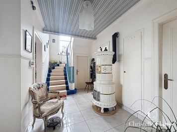 Maison - RIEDISHEIM - 200m² - 5 chambres
