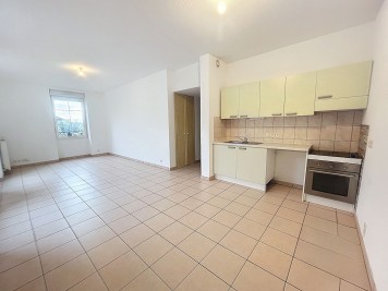 Appartement - ST CERGUES - 59m² - 2 chambres