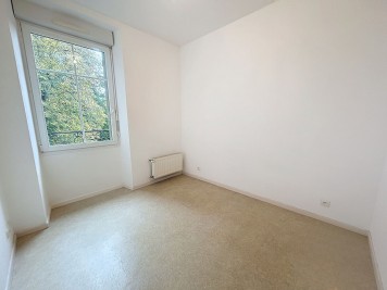 Appartement - ST CERGUES - 59m² - 2 chambres