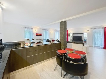 Appartement - BONNE - 93m² - 3 chambres
