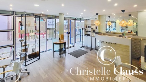 Local professionnel - THANN - 44m²