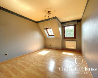 Appartement - LINGOLSHEIM - 111m² - 3 chambres