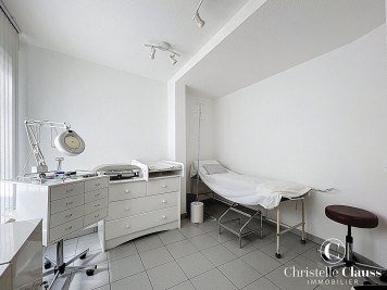 Local professionnel - MULHOUSE - 64m²