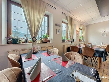 Fond commerce - BITCHE - 270m² - 3 chambres