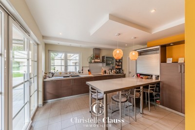Maison - WINGERSHEIM LES QUATRE BANS - 225m² - 6 chambres