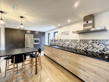 Maison - MONTREUX CHATEAU - 156m² - 4 chambres