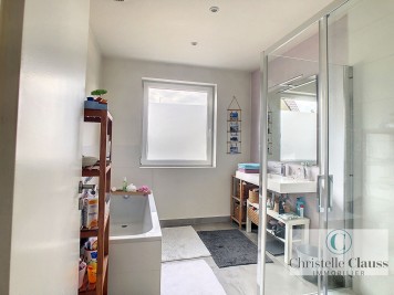 Maison - ST LOUIS - 125m² - 5 chambres