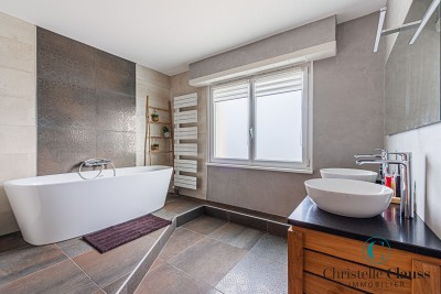 Appartement - HORBOURG WIHR - 100m² - 2 chambres