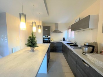 Appartement - BONNE - 82m² - 3 chambres