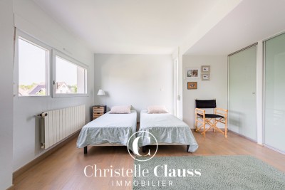 Maison - LA WANTZENAU - 240m² - 4 chambres