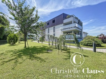 Appartement - VILLAGE NEUF - 100m² - 2 chambres