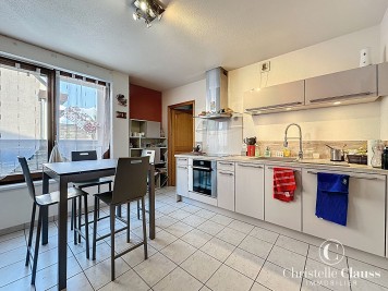 Appartement - HORBOURG WIHR - 90m² - 3 chambres