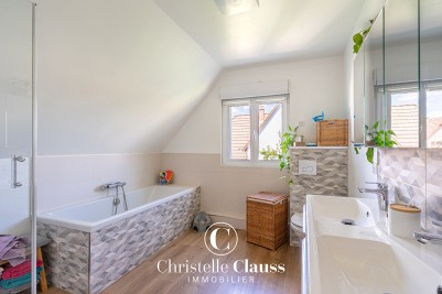 Maison - ERSTEIN - 142m² - 4 chambres