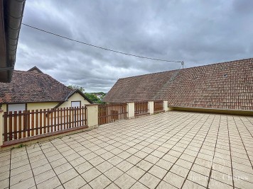 Maison - MARLENHEIM - 272m² - 6 chambres