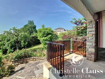 Maison - BEBLENHEIM - 200m² - 5 chambres