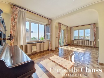 Maison - BEBLENHEIM - 200m² - 5 chambres