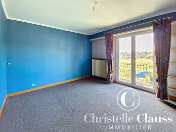 Maison - BEBLENHEIM - 200m² - 5 chambres