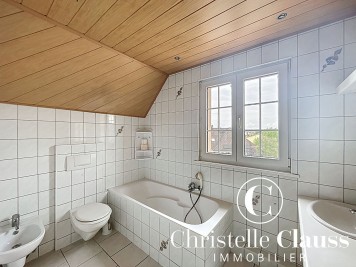 Maison - HESINGUE - 122m² - 5 chambres