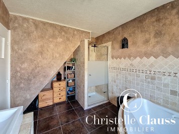 Maison - WINTZENHEIM - 145m² - 4 chambres