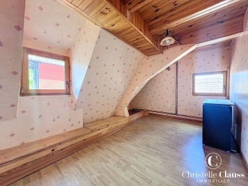 Maison - RIQUEWIHR - 220m² - 7 chambres