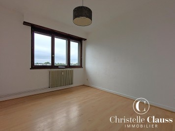 Appartement - OSTWALD - 99m² - 4 chambres