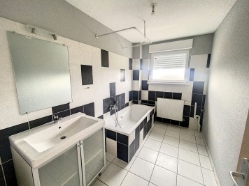 Appartement - FELDBACH - 74m² - 3 chambres