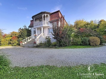 Maison - RIXHEIM - 245m² - 5 chambres
