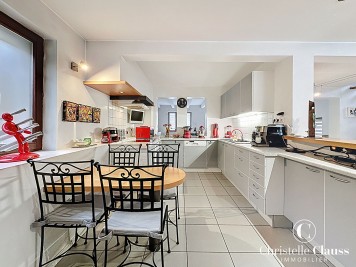 Maison - DANGOLSHEIM - 205m² - 6 chambres