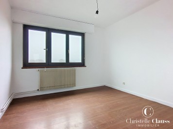 Appartement - OSTWALD - 99m² - 4 chambres