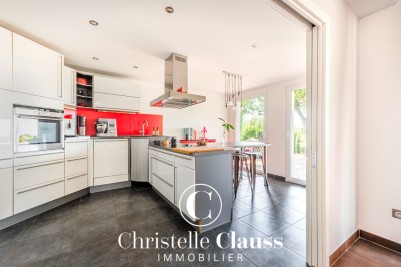 Maison - TRUCHTERSHEIM - 200m² - 5 chambres