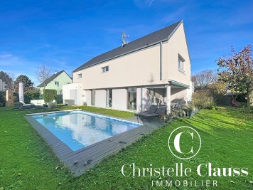 Maison - VILLAGE NEUF - 150m² - 3 chambres