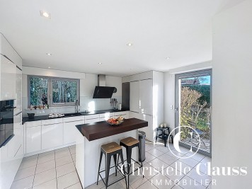 Maison - VILLAGE NEUF - 150m² - 3 chambres