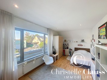 Maison - VILLAGE NEUF - 150m² - 3 chambres