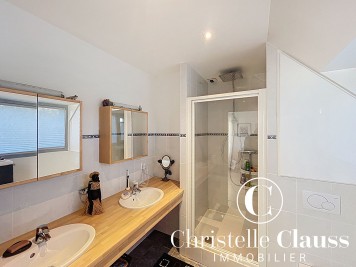 Maison - VILLAGE NEUF - 150m² - 3 chambres