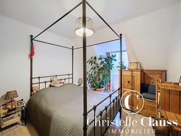 Immeuble - HUSSEREN WESSERLING - 600m² - 13 chambres