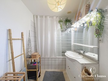 Immeuble - ROSHEIM - 215m² - 7 chambres