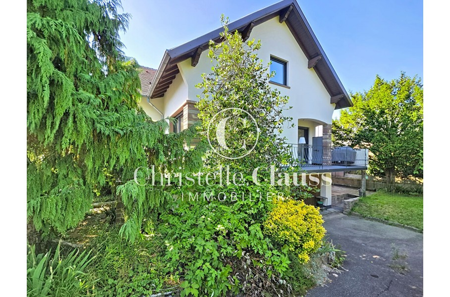 Maison 234 m² · à Strasbourg · 234 m² · 920 400 €